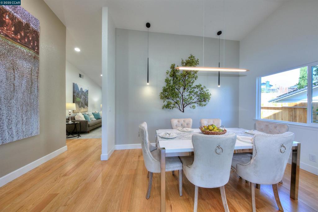 Photo of Listing #41110366