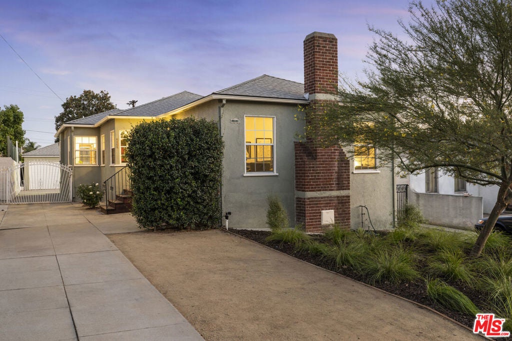 Photo of Listing #25585929