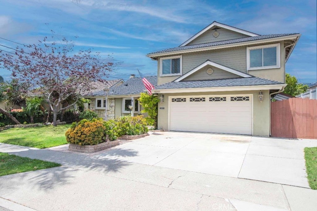 Photo of Listing #OC25199249