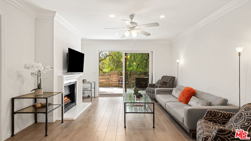 Photo of Listing #25587517