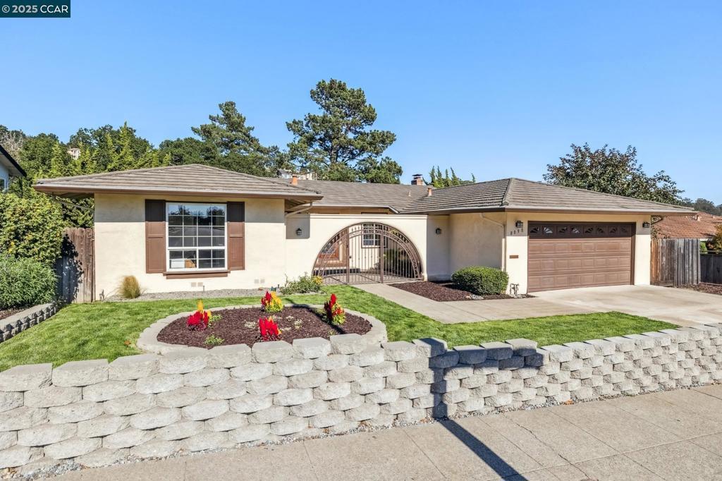 Photo of Listing #41110382