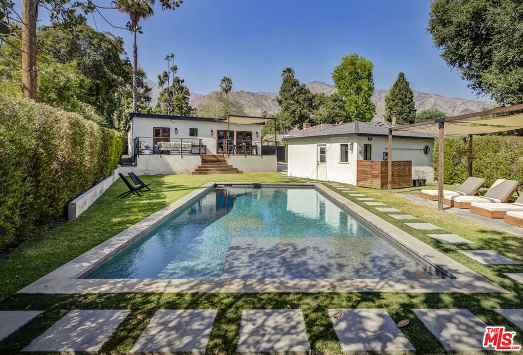 Photo of Listing #25587521