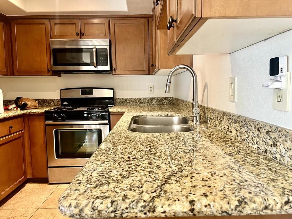 49083 Barrymore Street, Indio