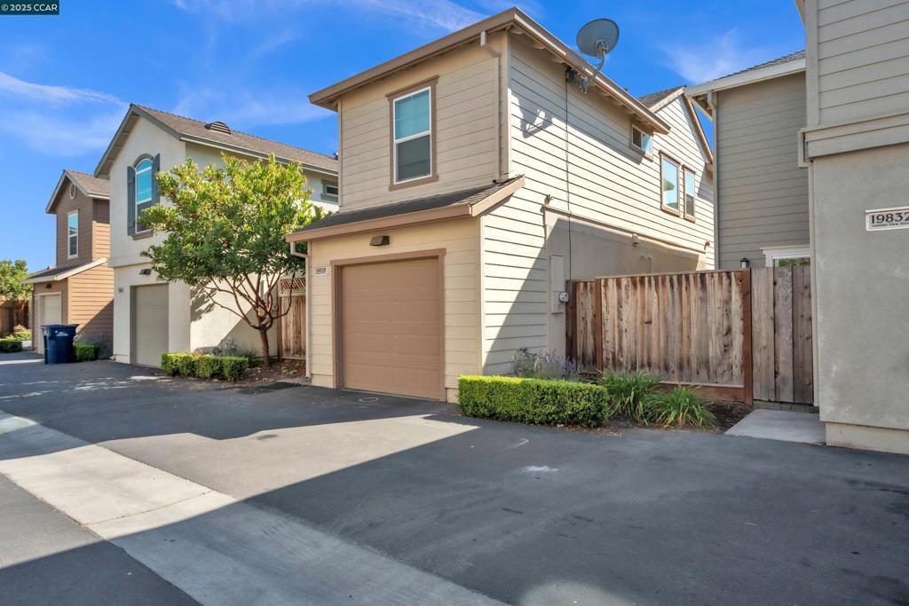 Photo of Listing #41110418