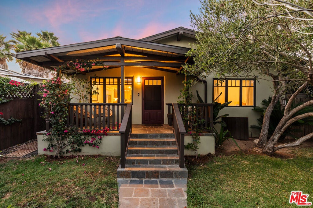 Photo of Listing #25549777