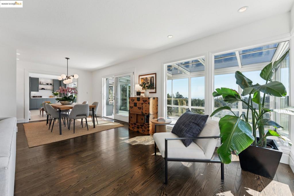 Photo of Listing #41110471