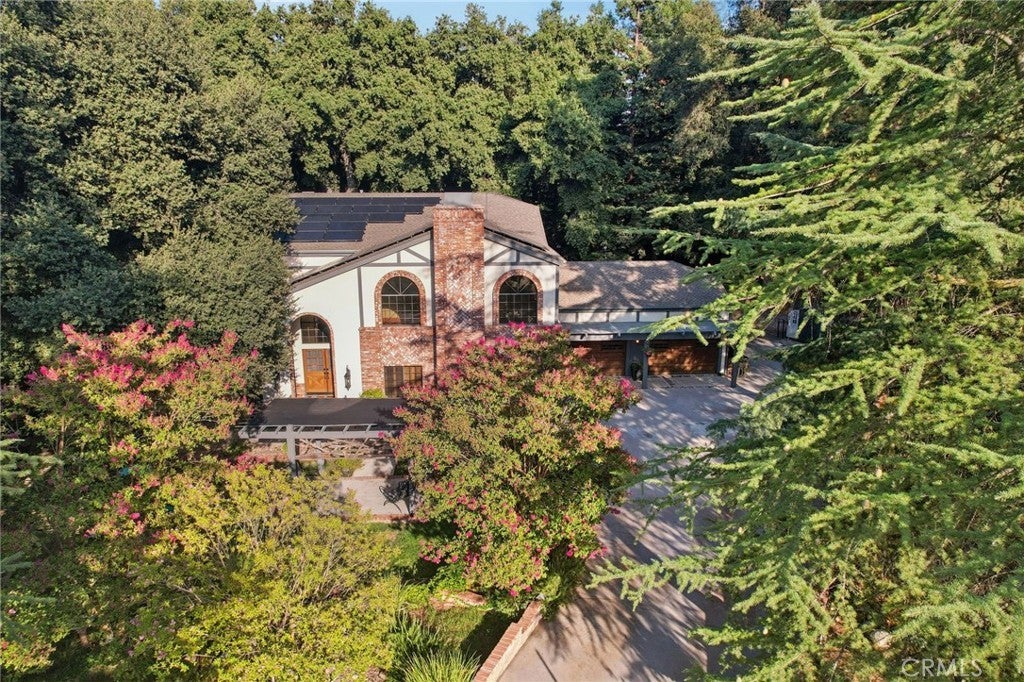 Photo of Listing #DW25199767