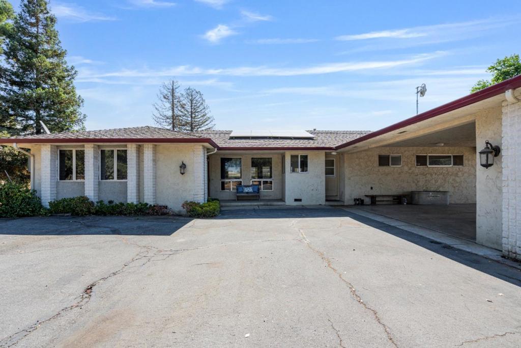 Photo of Listing #ML82020413