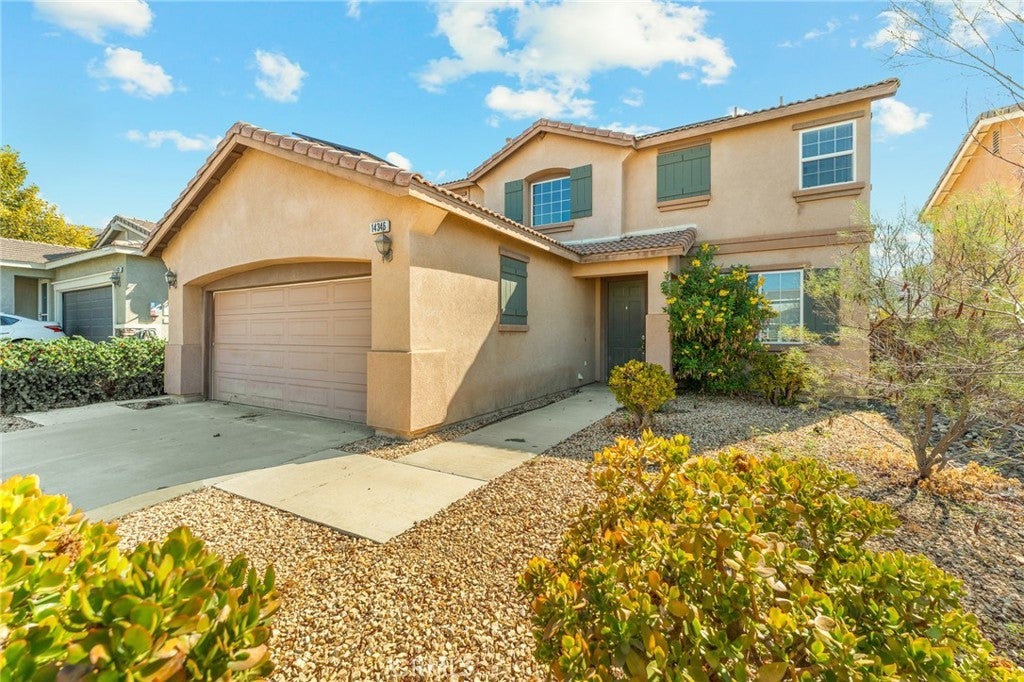 Photo of Listing #IV25199430