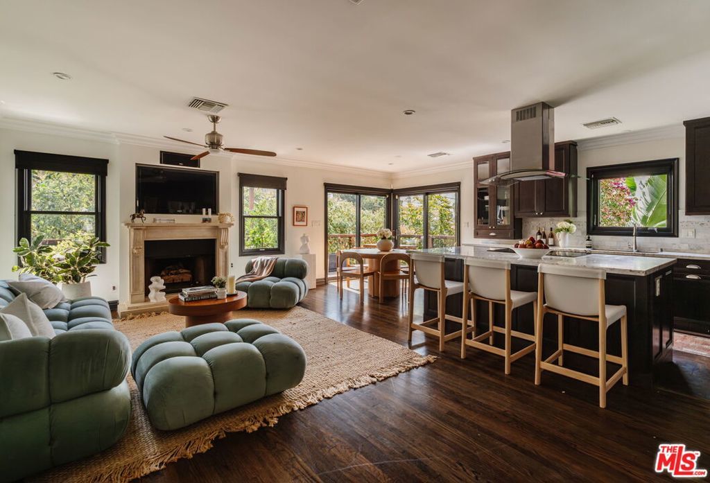 Photo of Listing #25587539