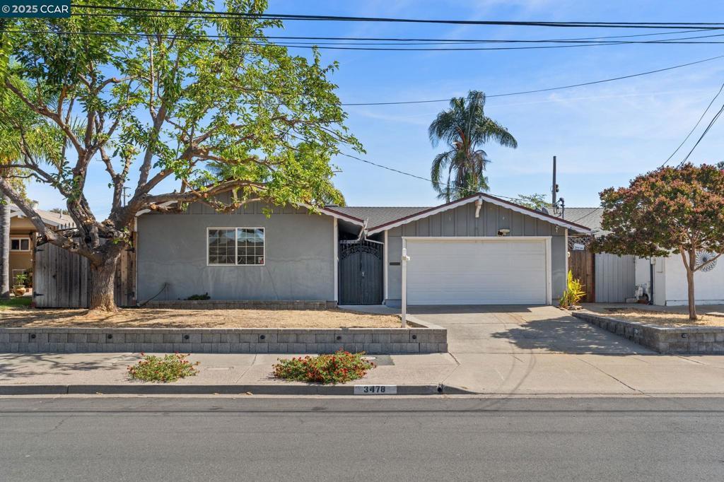 Photo of Listing #41110526