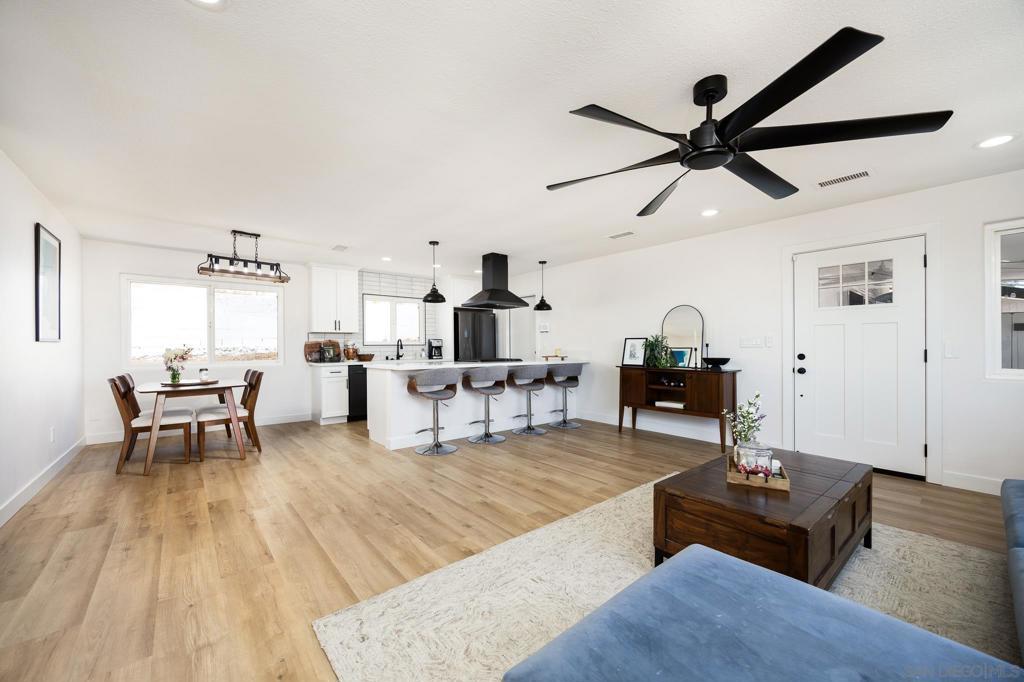 Photo of Listing #250038152SD