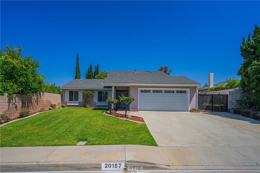 Photo of Listing #OC25200059