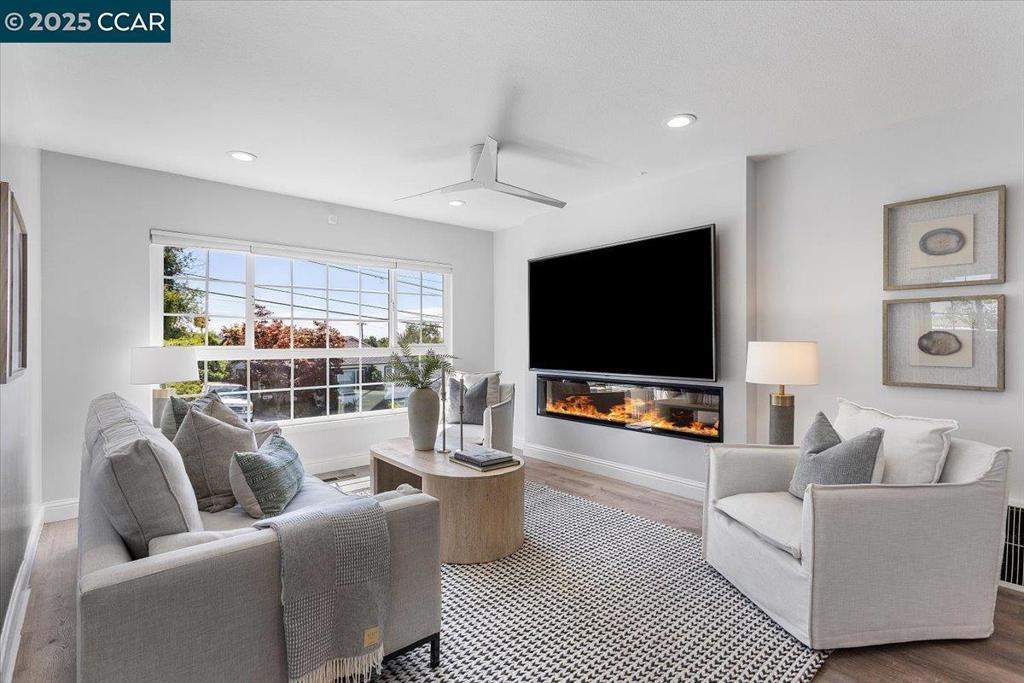 Photo of Listing #41110538