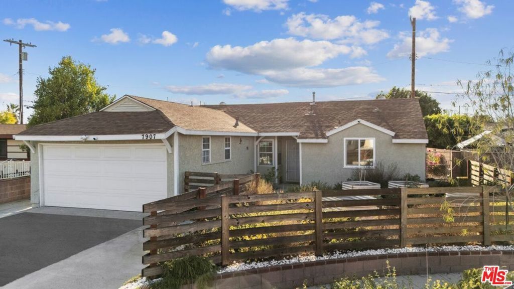 Photo of Listing #25588061