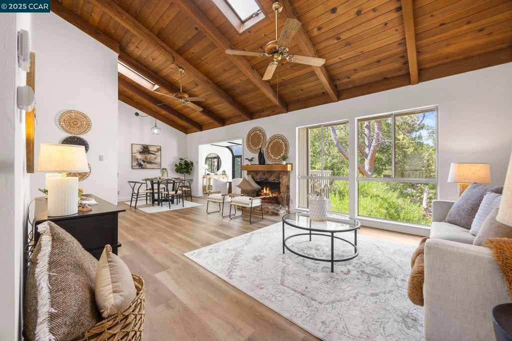 Photo of Listing #41110550