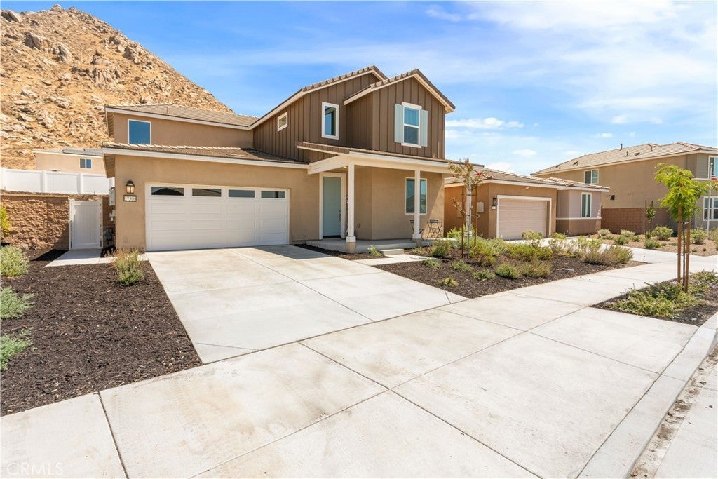 Photo of Listing #ND25200166