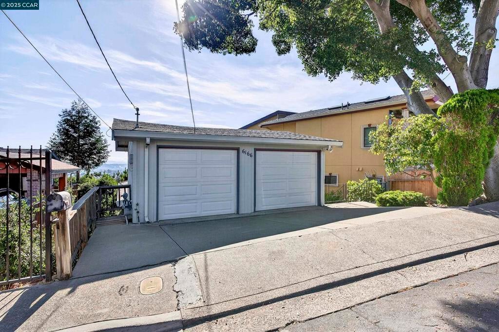 Photo of Listing #41110608