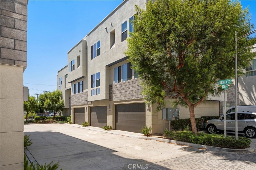 Photo of Listing #NP25200471