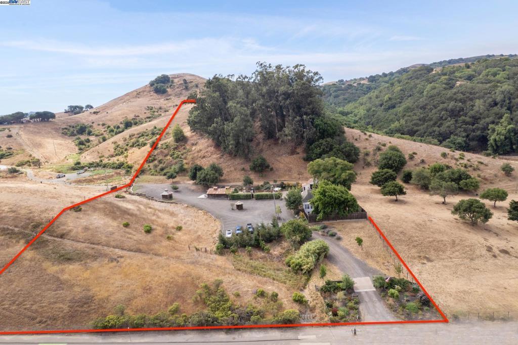 Photo of Listing #41110626