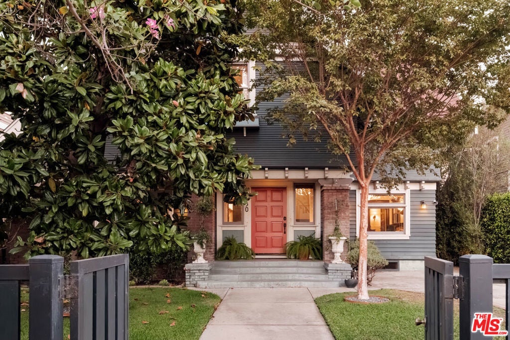 Photo of Listing #25587957