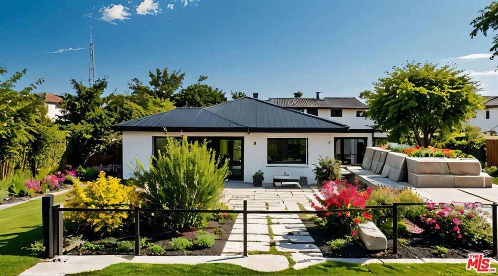 Photo of Listing #25588317