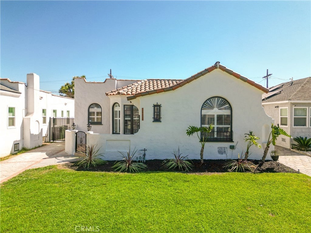 Photo of Listing #DW25199517