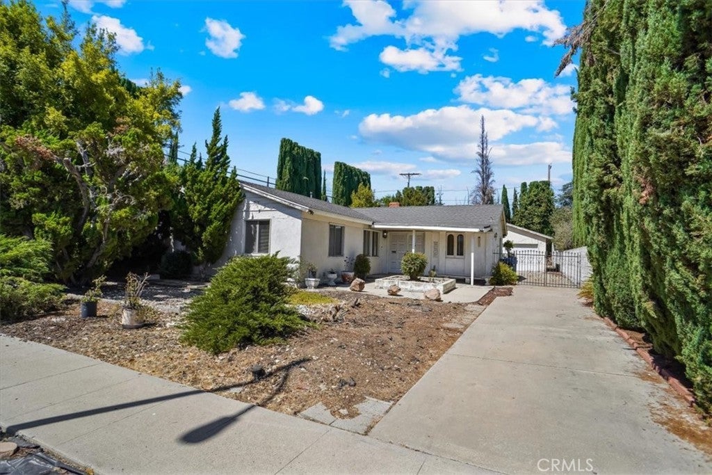 Photo of Listing #SR25200728