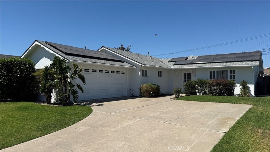 Photo of Listing #NP25197464