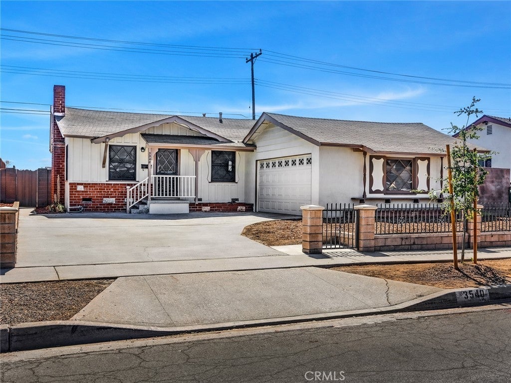 Photo of Listing #SR25200318