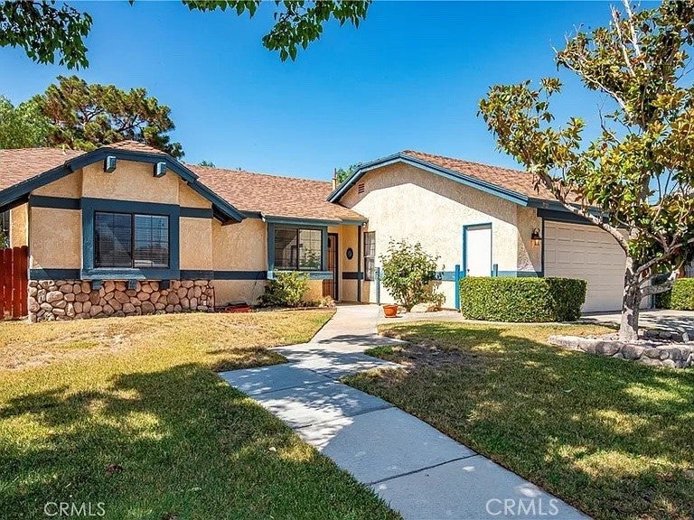 Photo of Listing #SR25200840