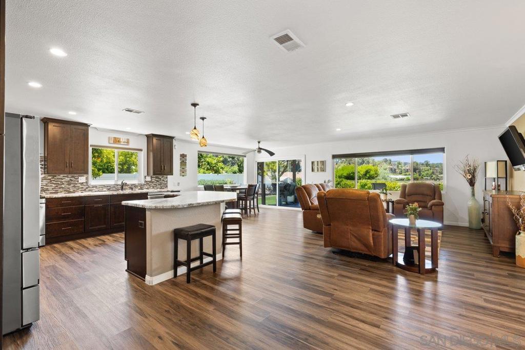 Photo of Listing #250038256SD