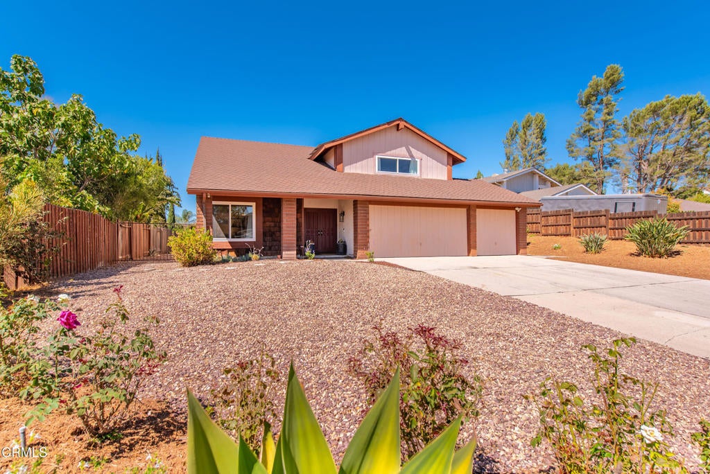 Photo of Listing #V1-32198