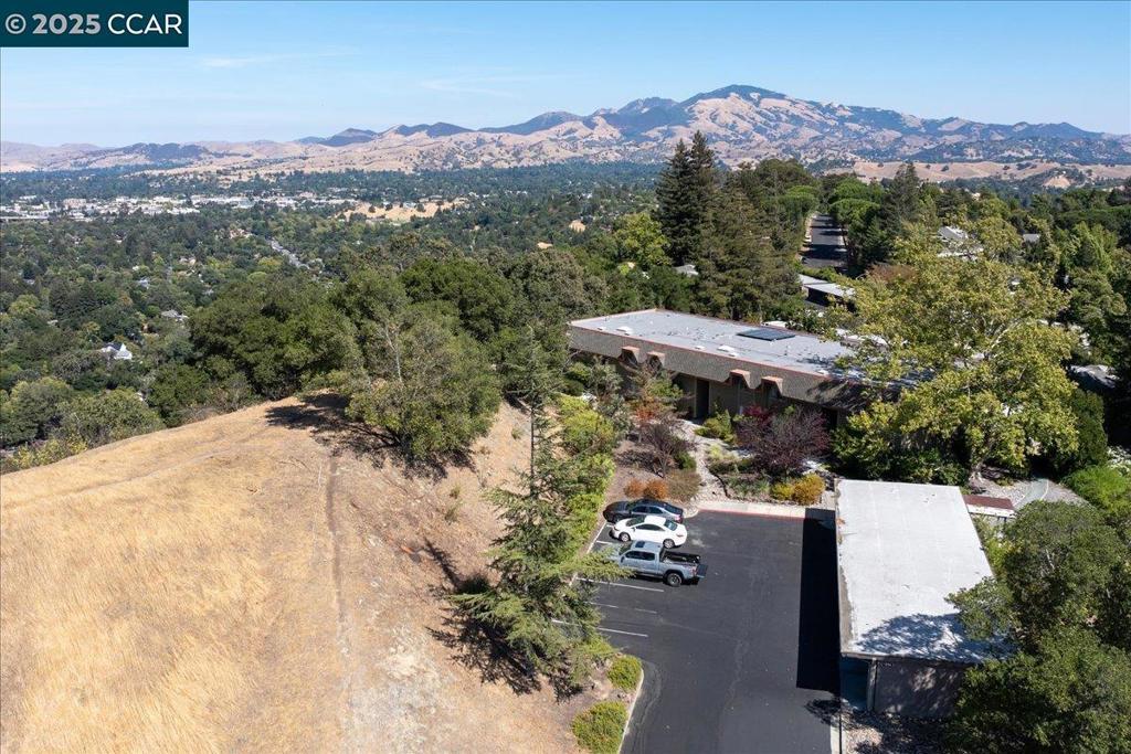 Photo of Listing #41110688