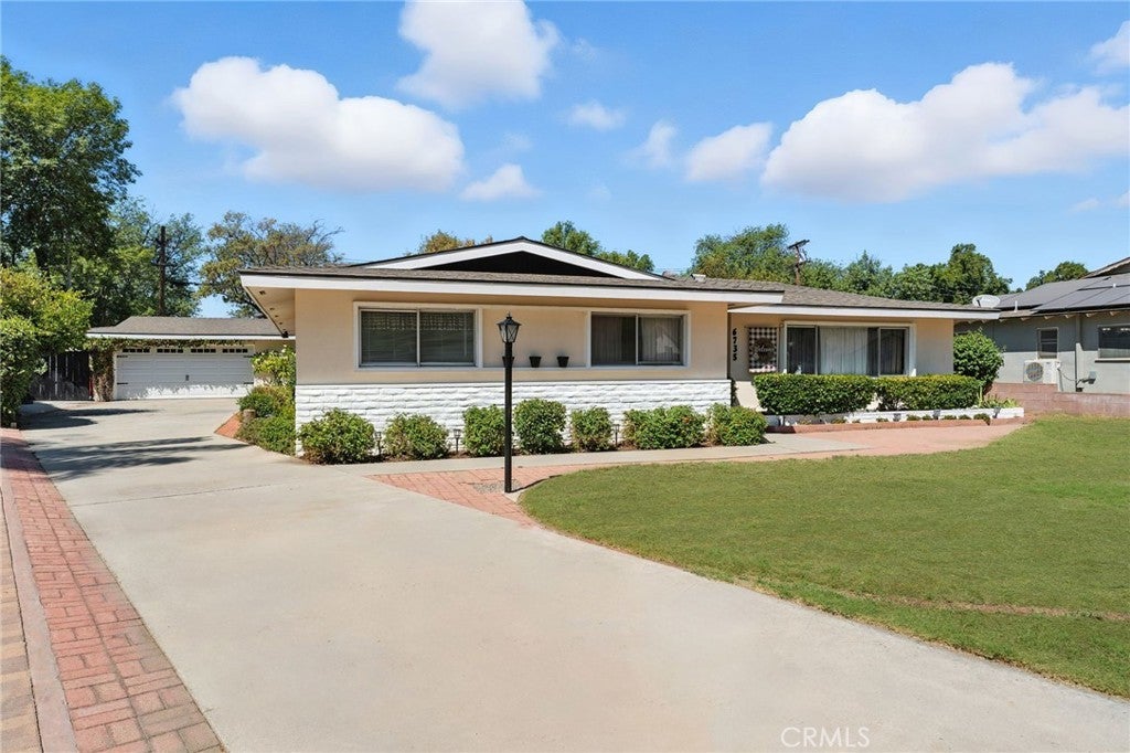 Photo of Listing #SW25200873