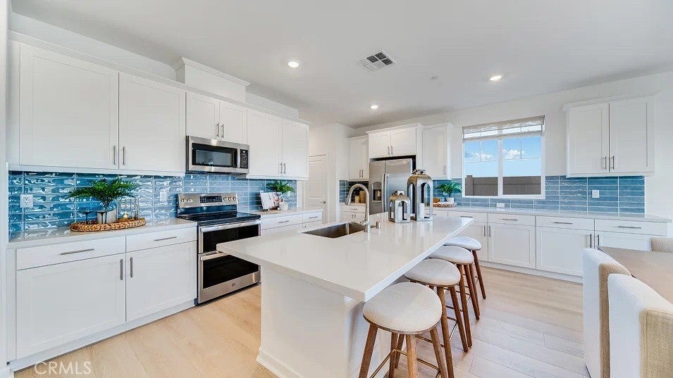 Photo of Listing #SW25201021