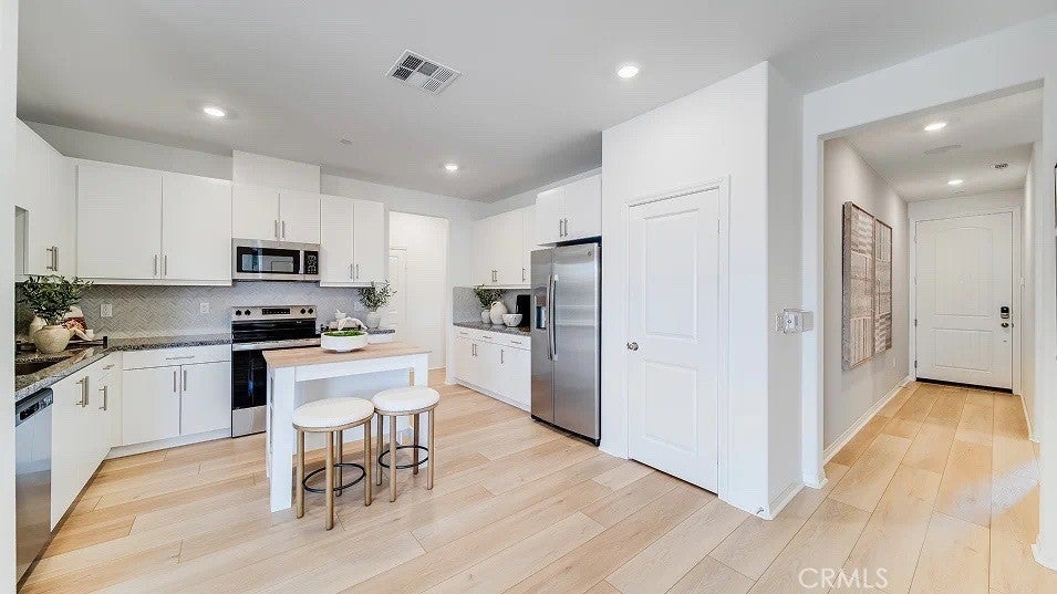 Photo of Listing #SW25201106