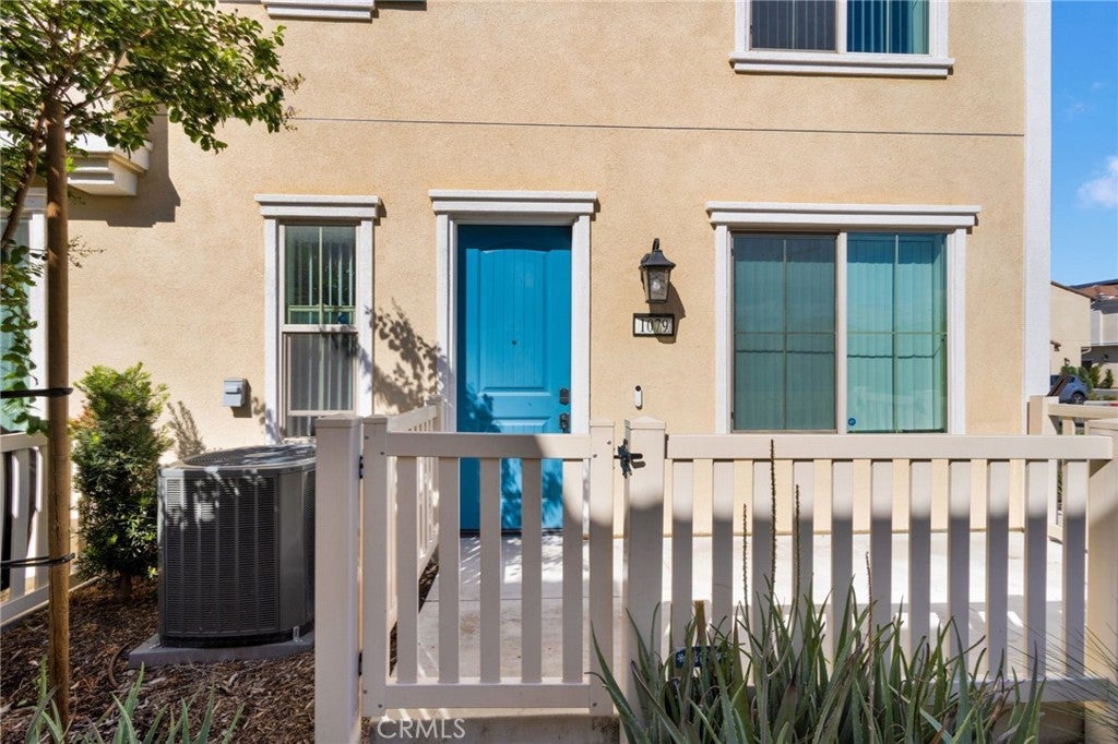 Photo of Listing #CV25201145