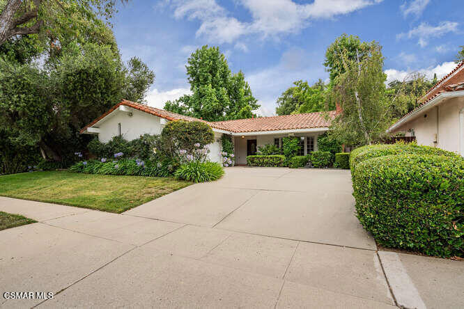 Photo of Listing #225004563