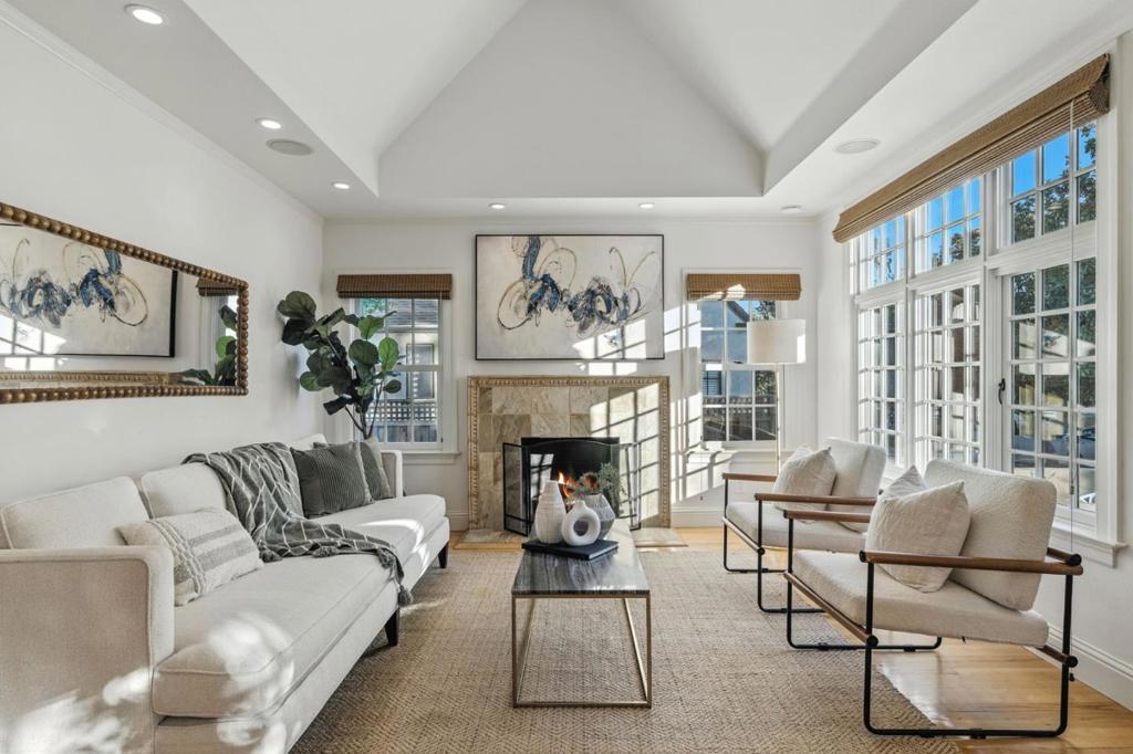 Photo of Listing #ML82020717