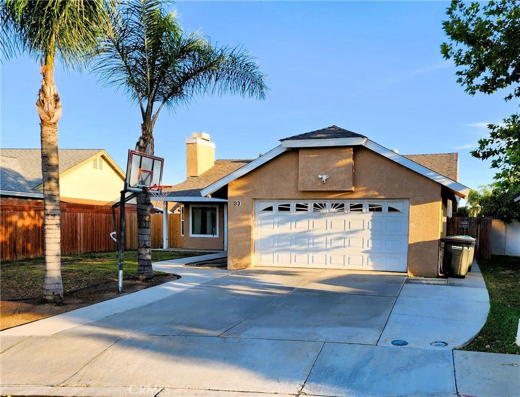 Photo of Listing #IV25201692