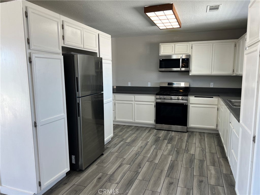 Photo of Listing #CV25203025