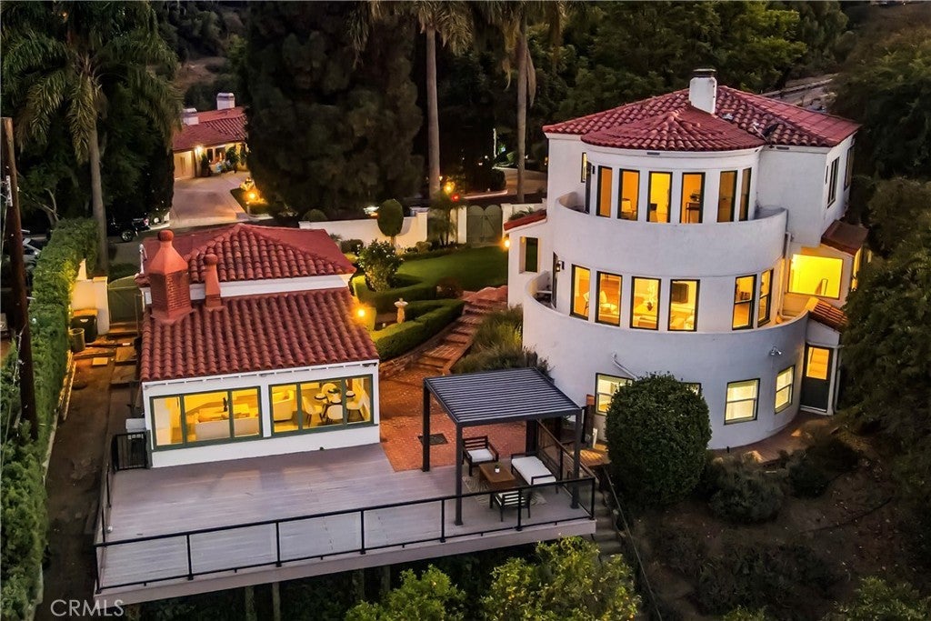 Photo of Listing #PV25202353