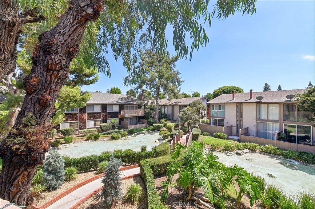 Photo of Listing #OC25203039