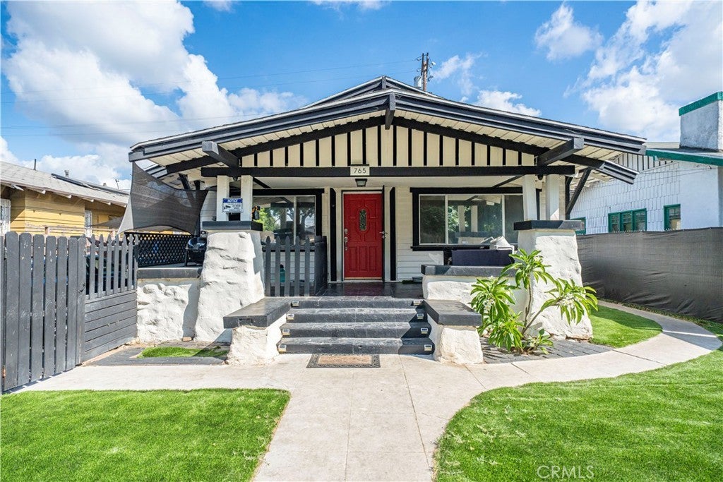 Photo of Listing #DW25203876