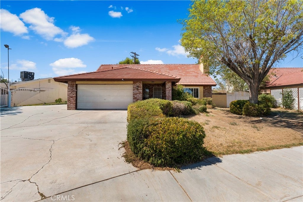 Photo of Listing #SR25204410