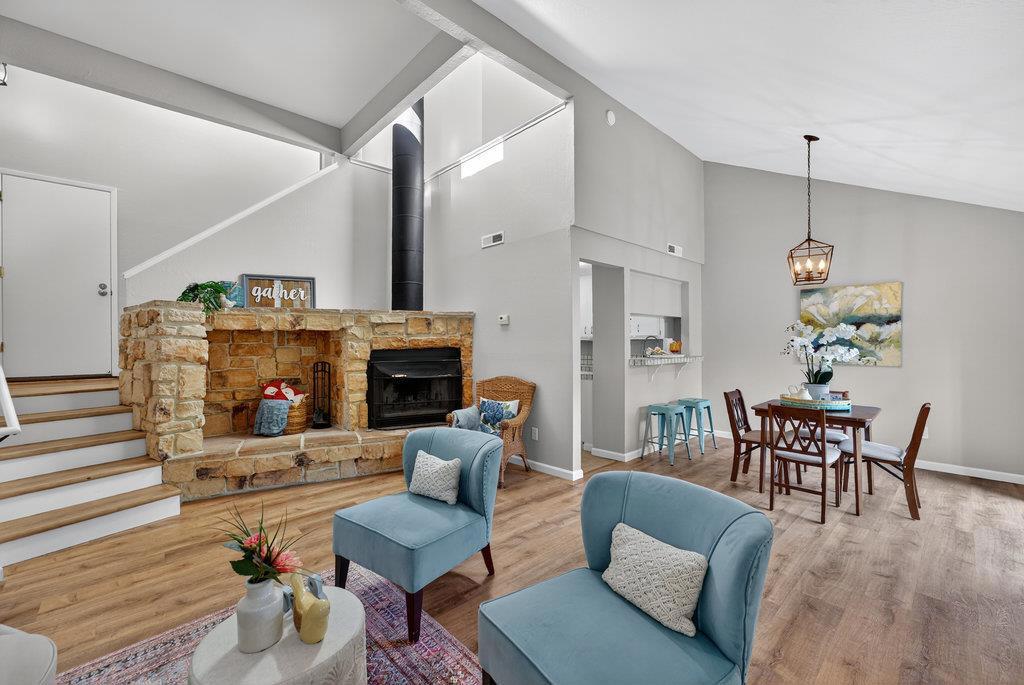 Photo of Listing #ML82020820