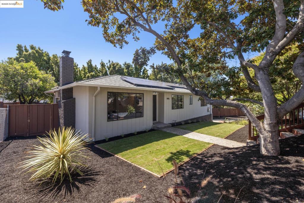 Photo of Listing #41110882