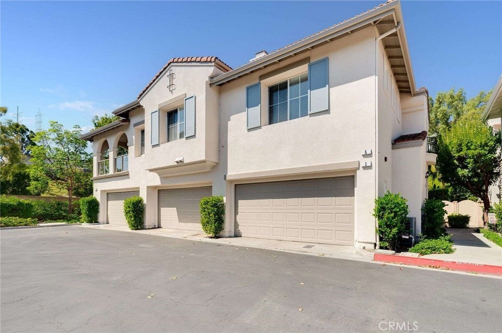 Photo of Listing #PW25203153