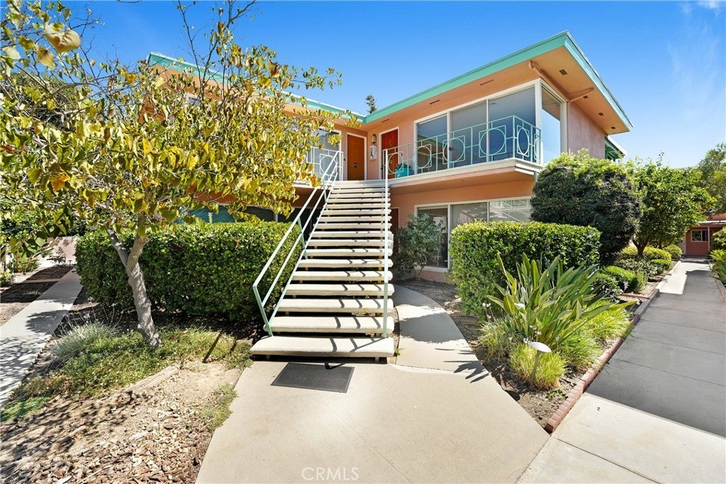 Photo of Listing #CV25207143